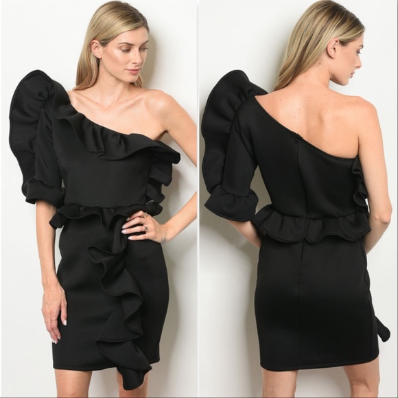 RUFFLED DRESS - Picture 1 of 2